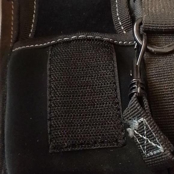 Tool & cell phone holder - Picture 5 of 7